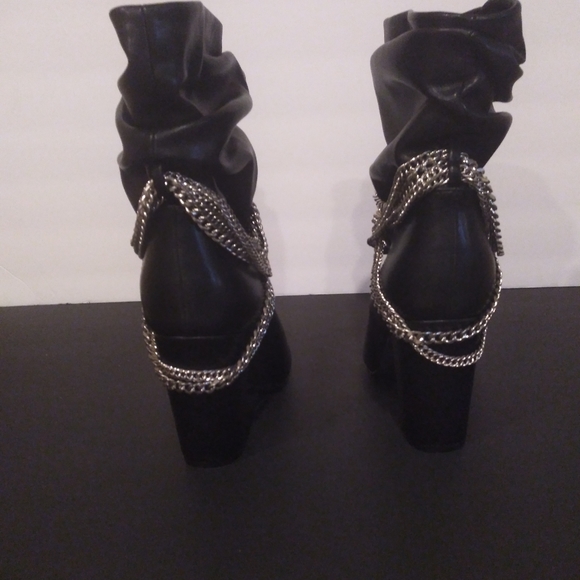 Woman's Forever 21 Black Slouchy Chain Booties - Picture 2 of 8